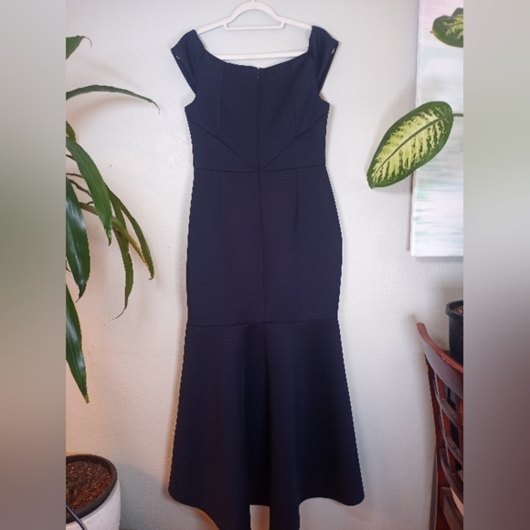 Eliza J Navy Sweetheart Neckline Off Shoulder High Low Mermaid Form Fitting Gown - Picture 8 of 10